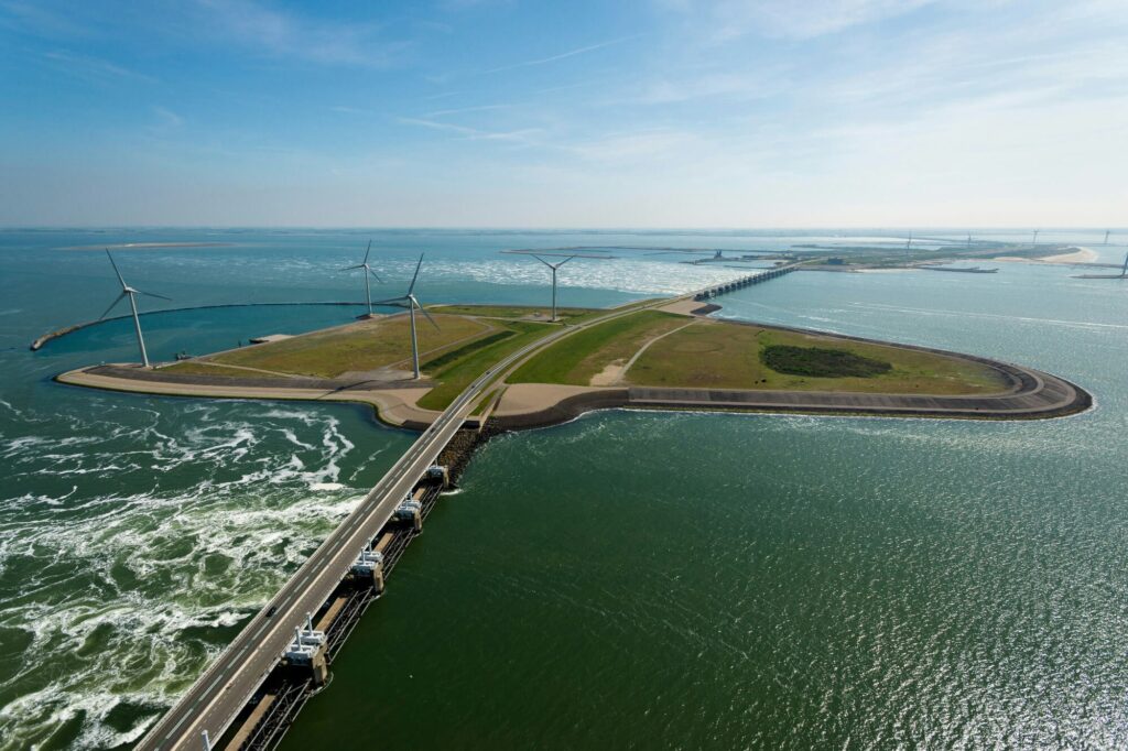 oosterscheldekering_tcm26-282737